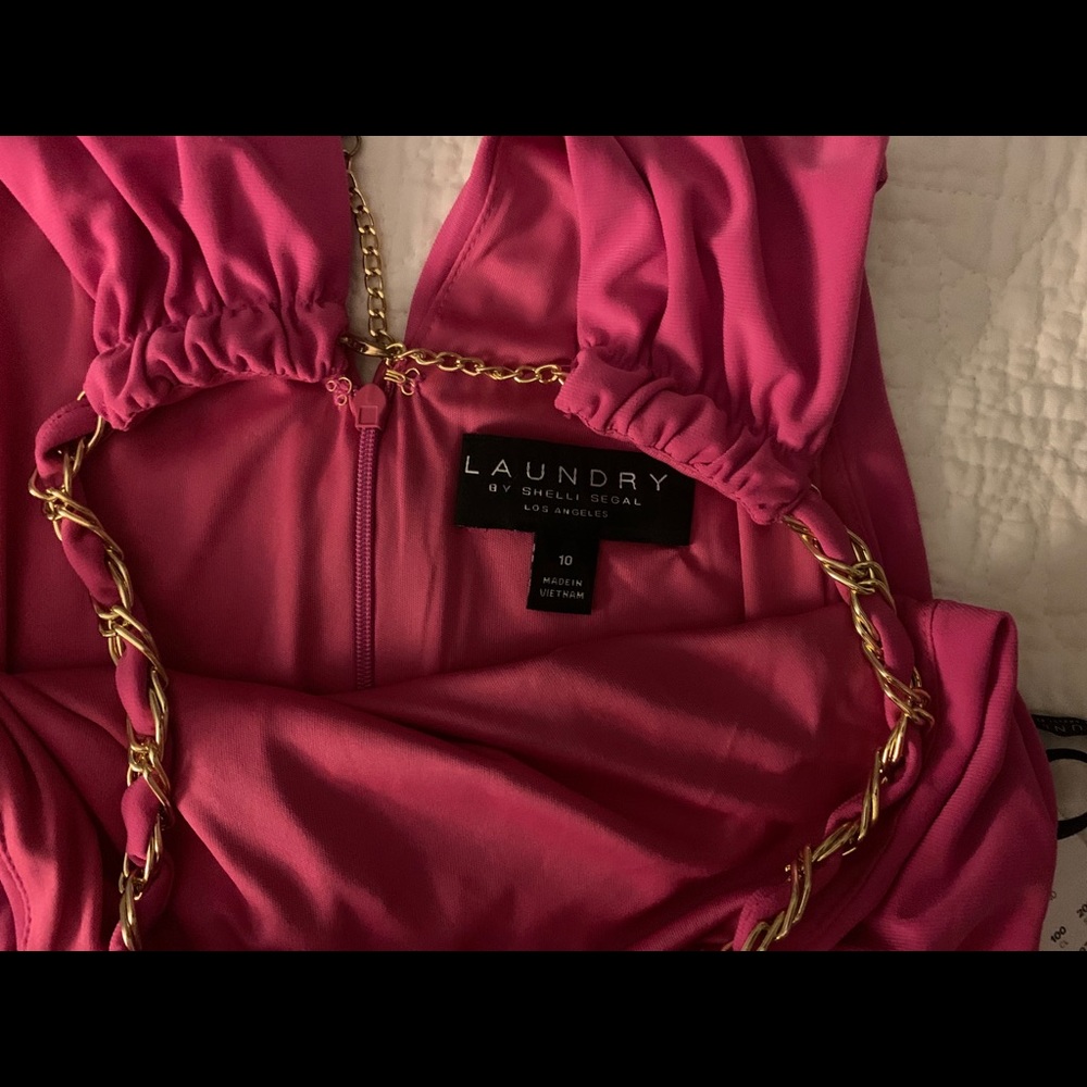 Think SUMMER Laundry Halter Blouson Dress HOT Pink - Picture 5 of 5